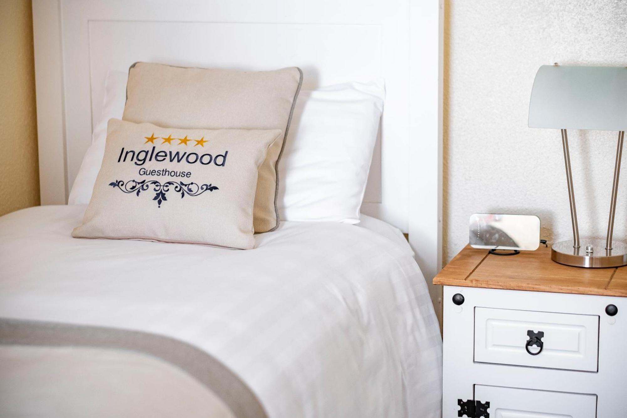Hotel Inglewood - Opul Express à Douglas Chambre photo